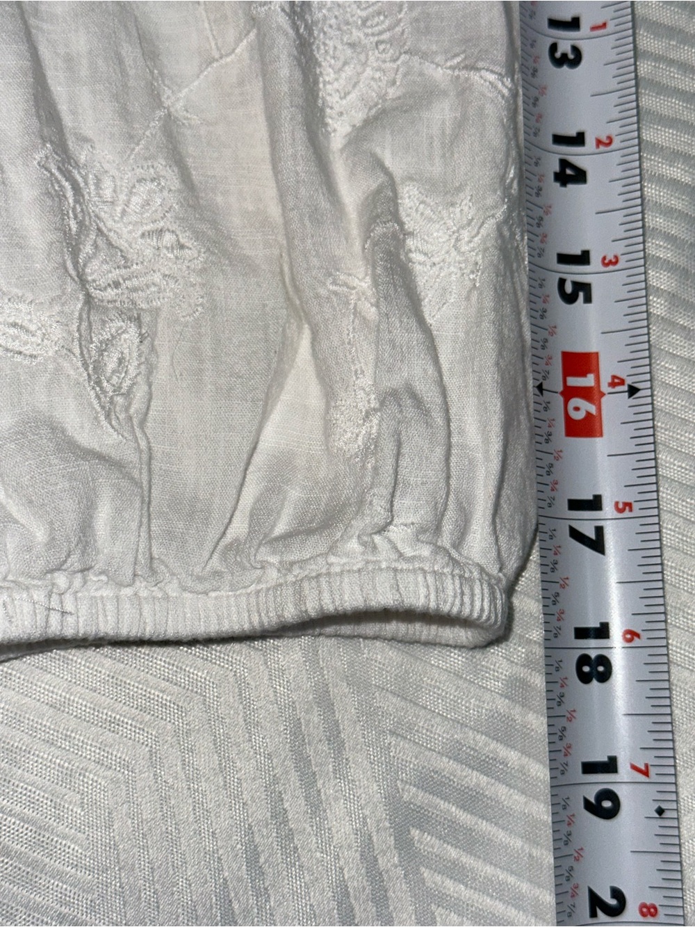 J. Jill White Embroidered Cotton Slub Knit Top Boho-Chic Coastal XS Like New - Picture 10 of 11